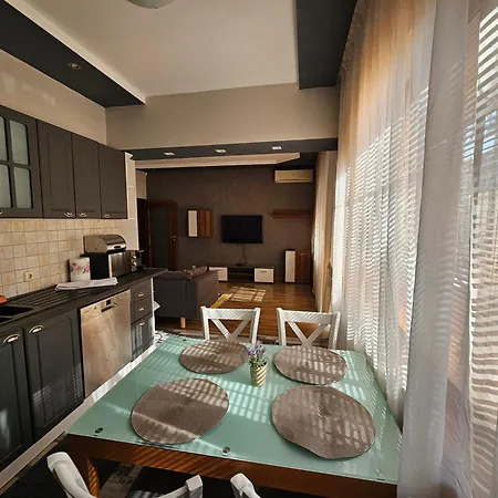 Grey Апартаменты